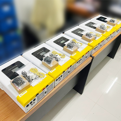 5.5KW Single Phase Hybrid Inverter 48VDC Pure Sine Wave MPPT Adjustable Charging Current Voltage